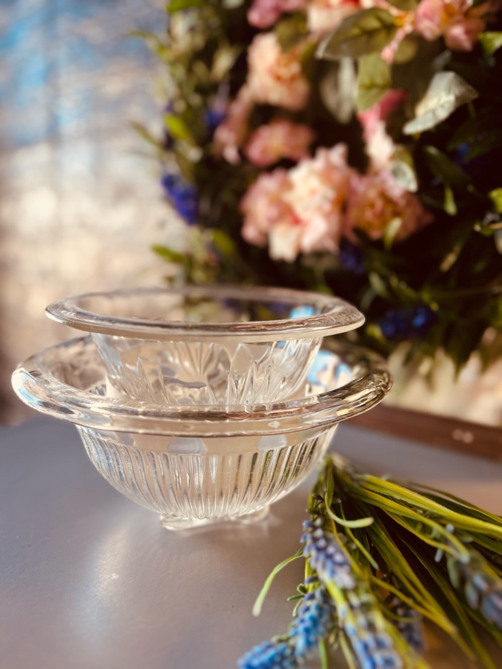 Clear Glass Serving Bowls Set - Elegant Transparent Design